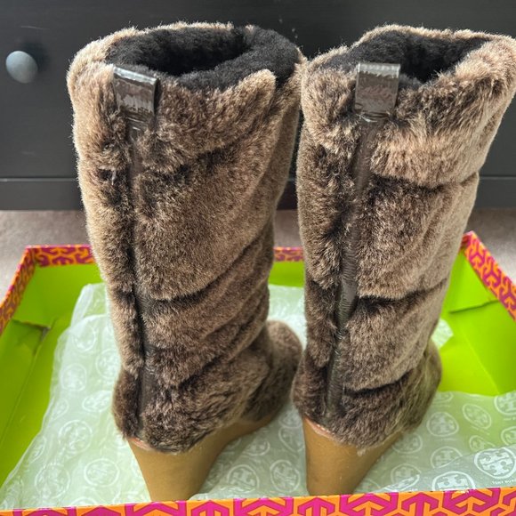 Tory Burch Kiki Wedge Fur Boots : NEW - Picture 2 of 8